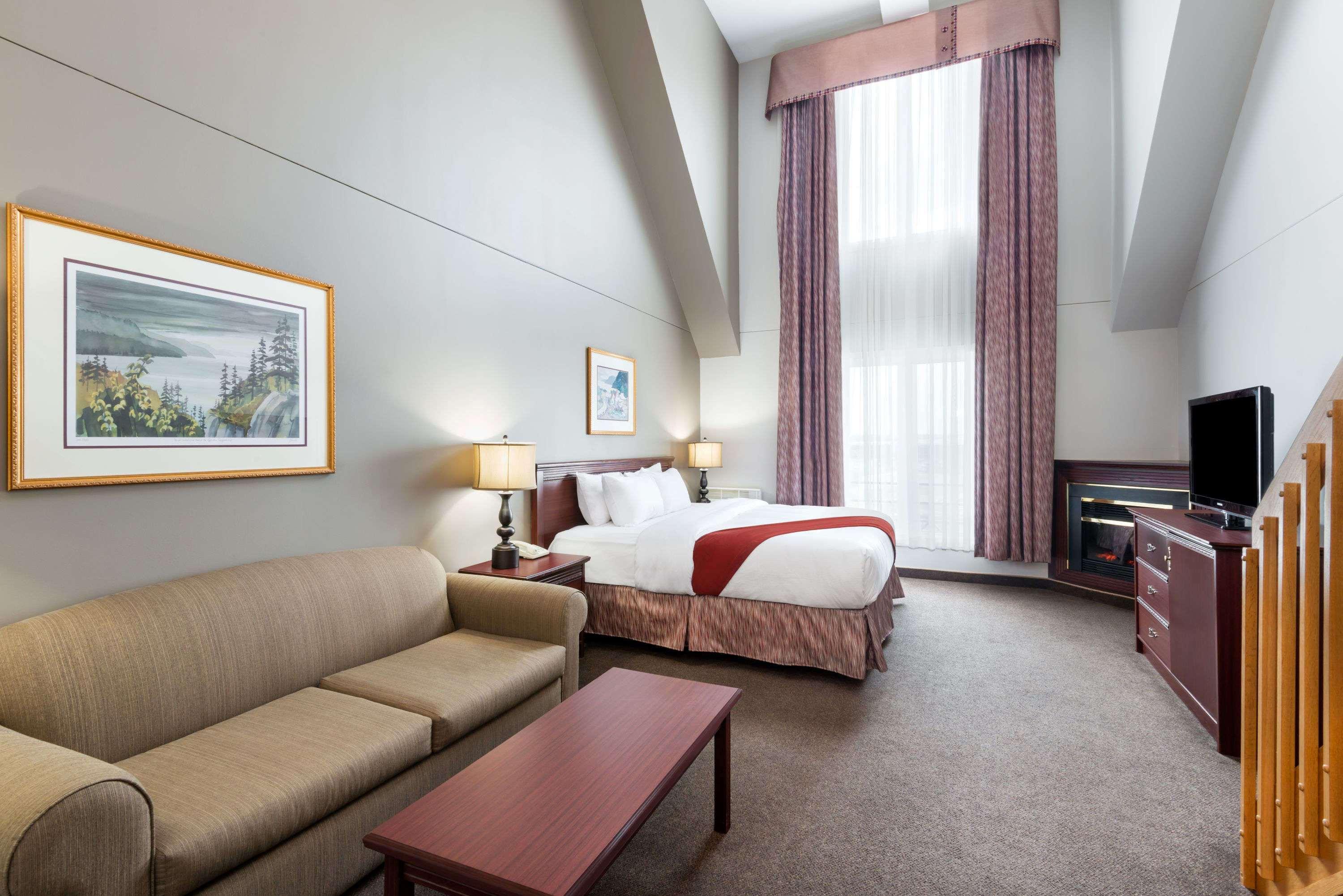 รามาดา พลาซา บาย วินด์แฮม กาติโน/มานัวร์ ดู กาสิโน Hotel ภายนอก รูปภาพ