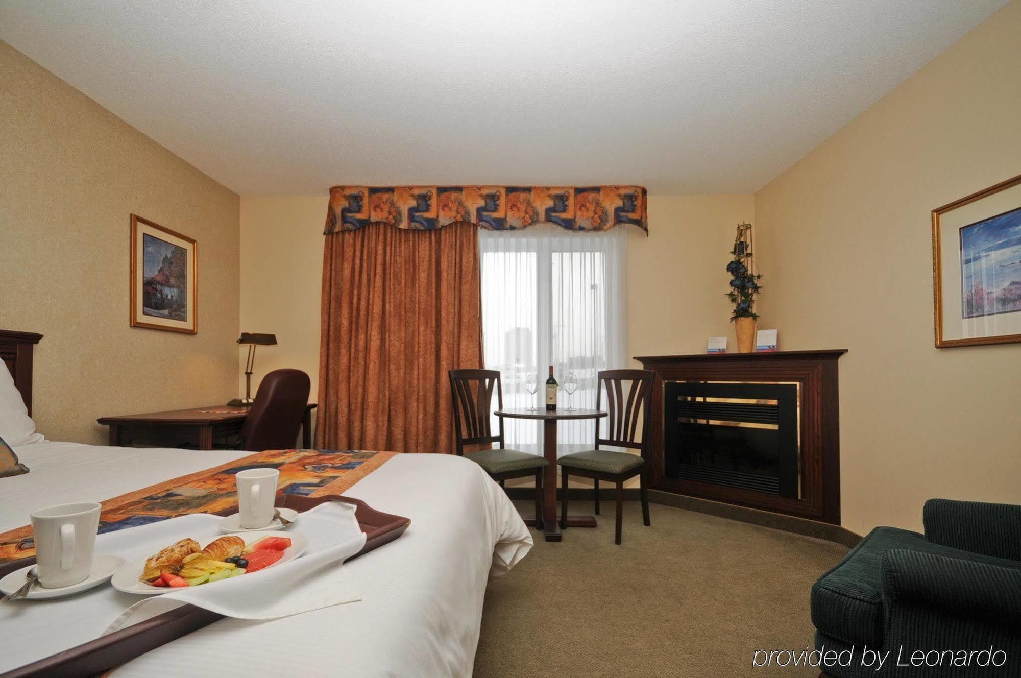 รามาดา พลาซา บาย วินด์แฮม กาติโน/มานัวร์ ดู กาสิโน Hotel ภายนอก รูปภาพ